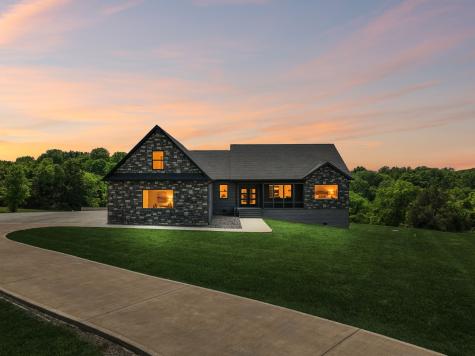 2064 Roberts Road Watertown TN 37184