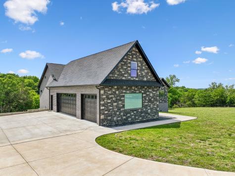 2064 Roberts Road Watertown TN 37184