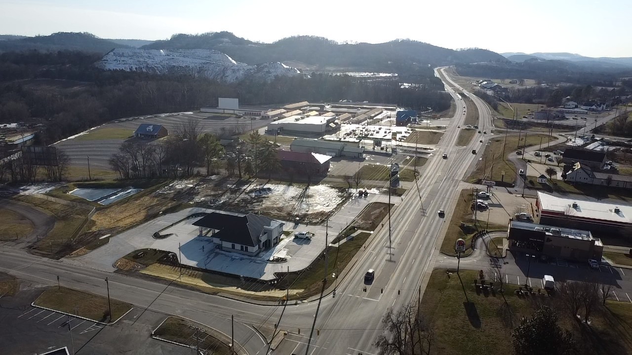 925 W Main Street Woodbury TN 37190