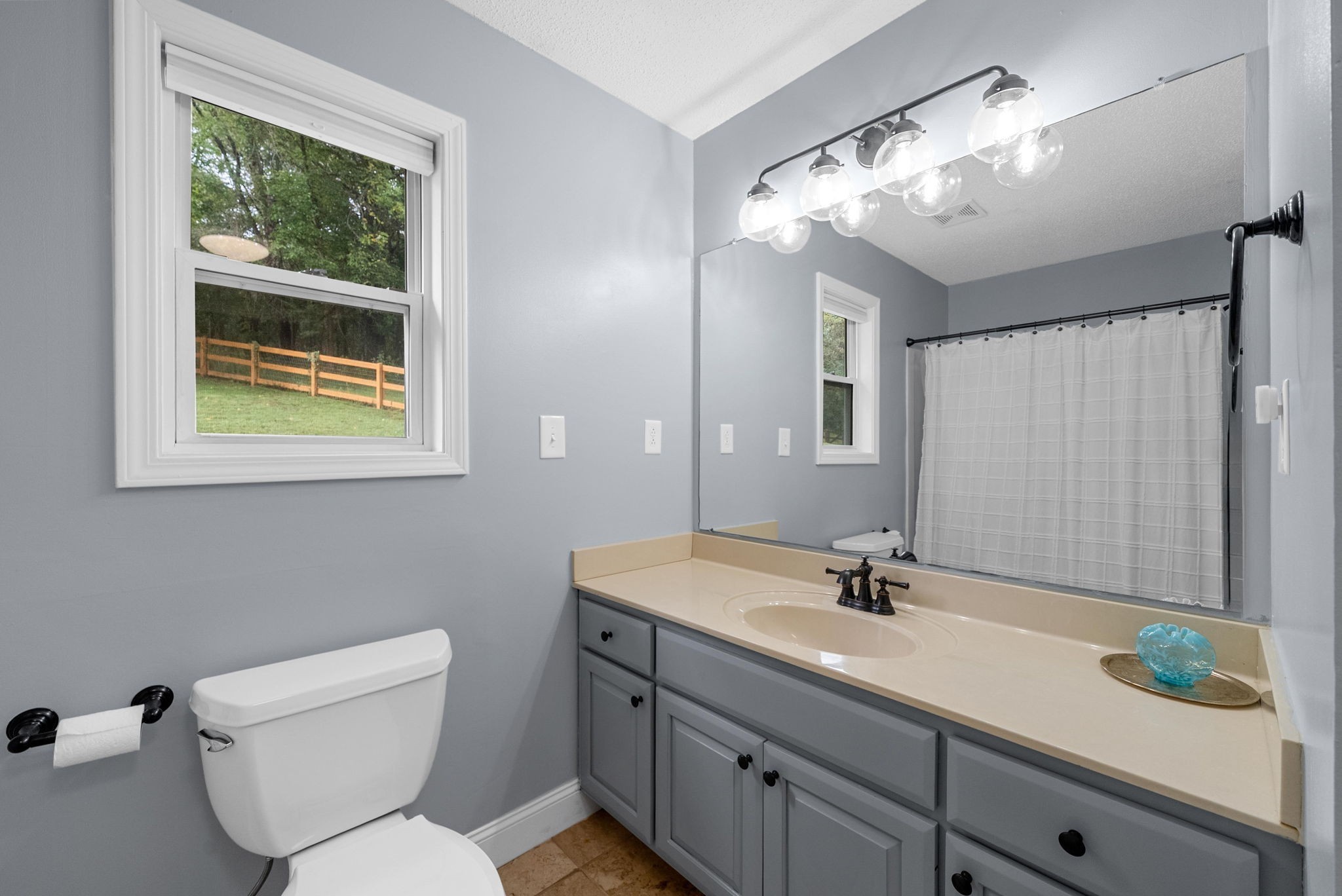1176 Seven Mile Ferry Road, N Clarksville TN 37040