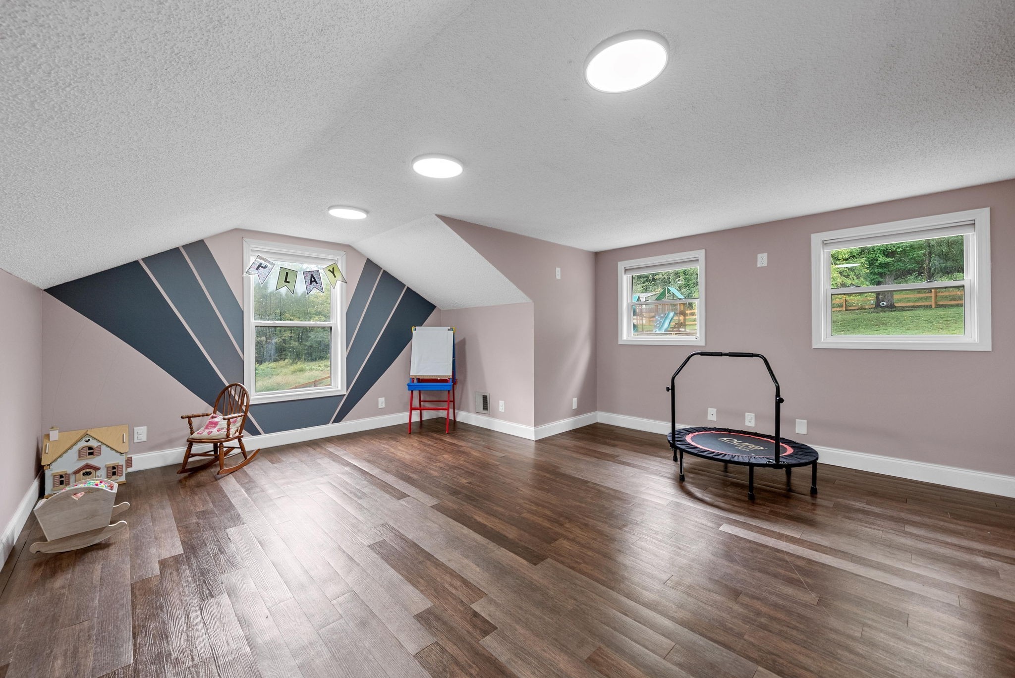 1176 Seven Mile Ferry Road, N Clarksville TN 37040