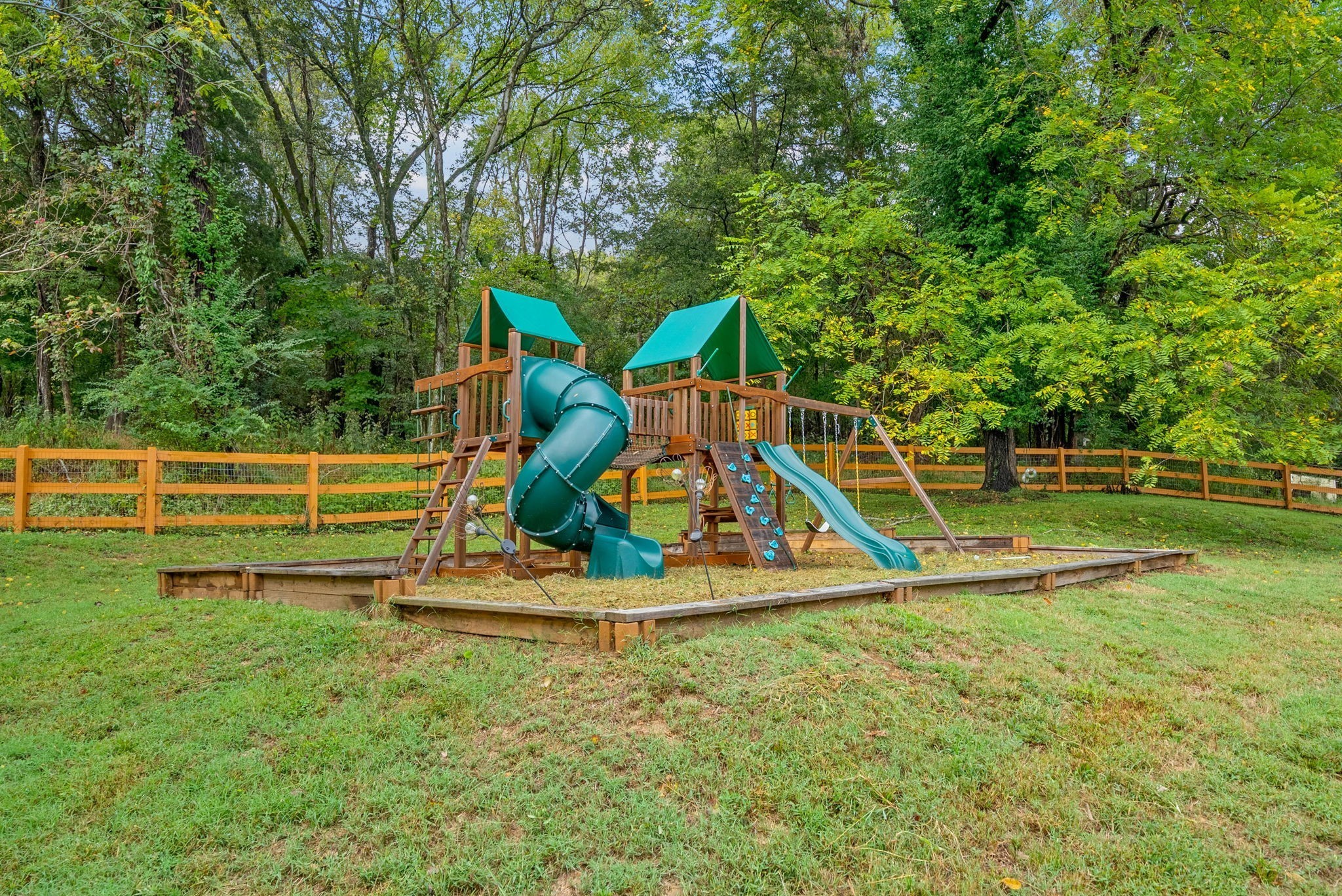 1176 Seven Mile Ferry Road, N Clarksville TN 37040