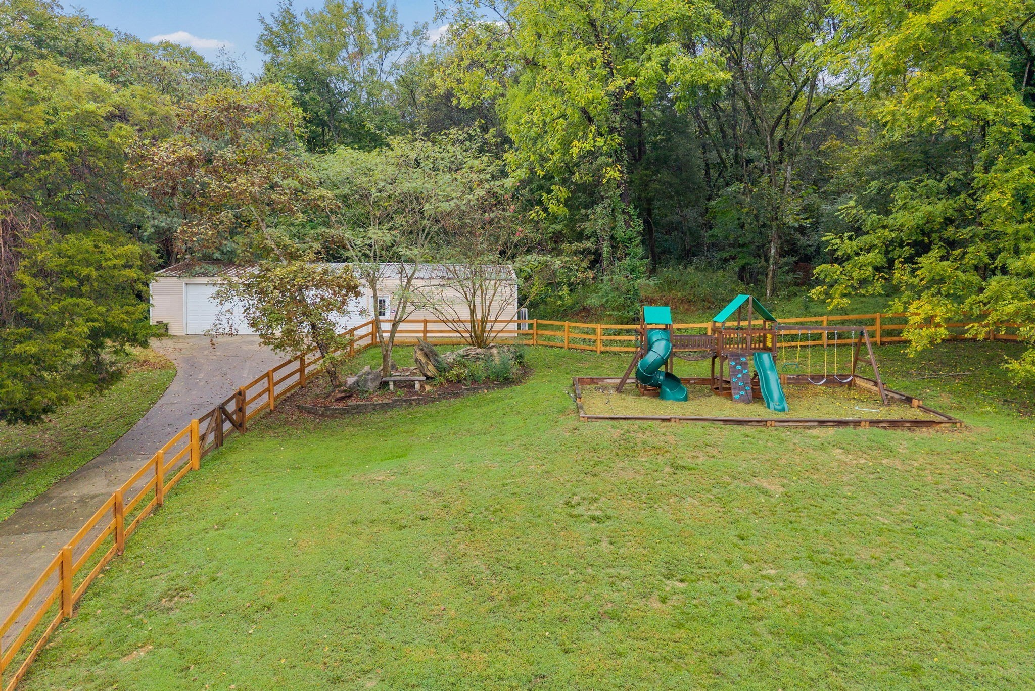 1176 Seven Mile Ferry Road, N Clarksville TN 37040
