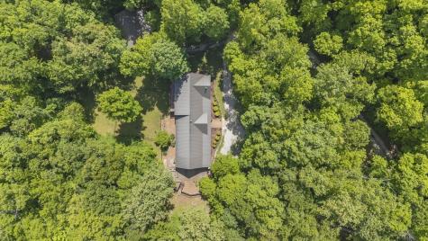 1635 Right Prong Blue Buck Road Duck River TN 38454