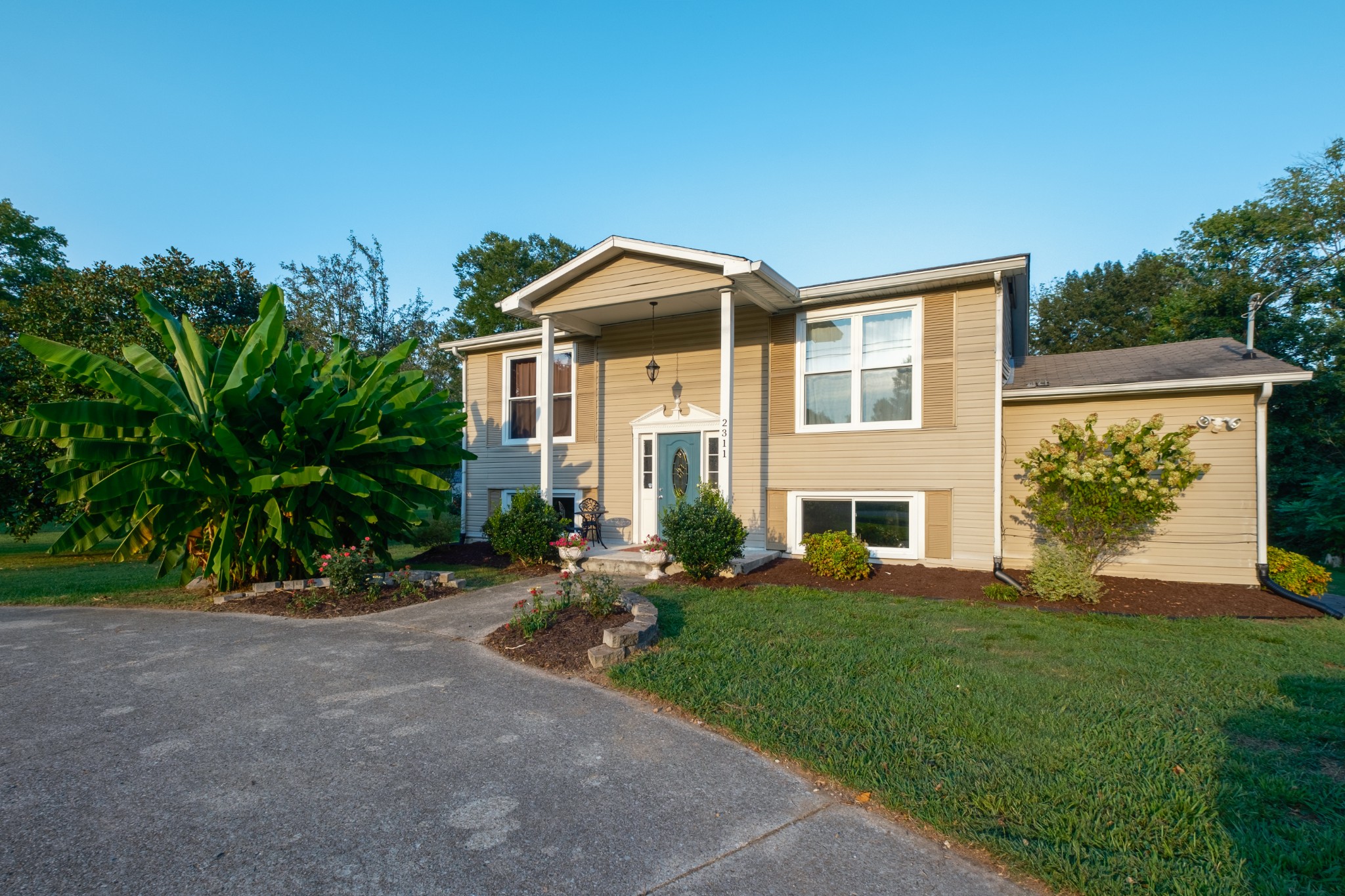 2311 Raspberry Lane Lebanon TN 37087