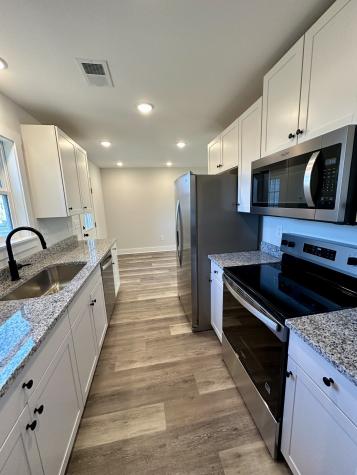 208 Derek Court Portland TN 37148