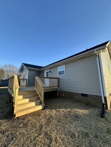 208 Derek Court Portland TN 37148