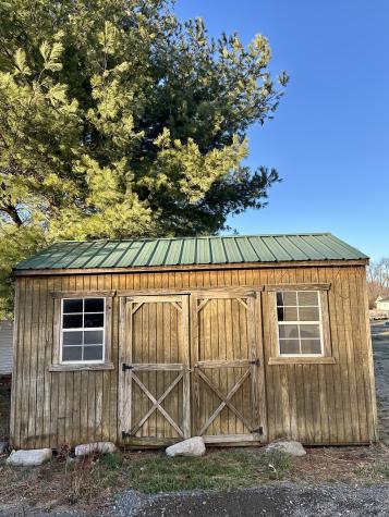208 Derek Court Portland TN 37148