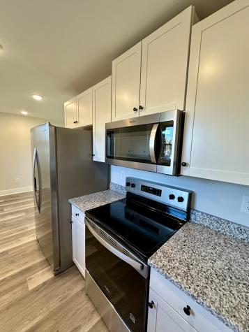 208 Derek Court Portland TN 37148