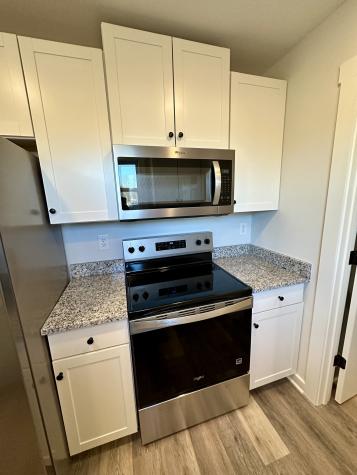 208 Derek Court Portland TN 37148