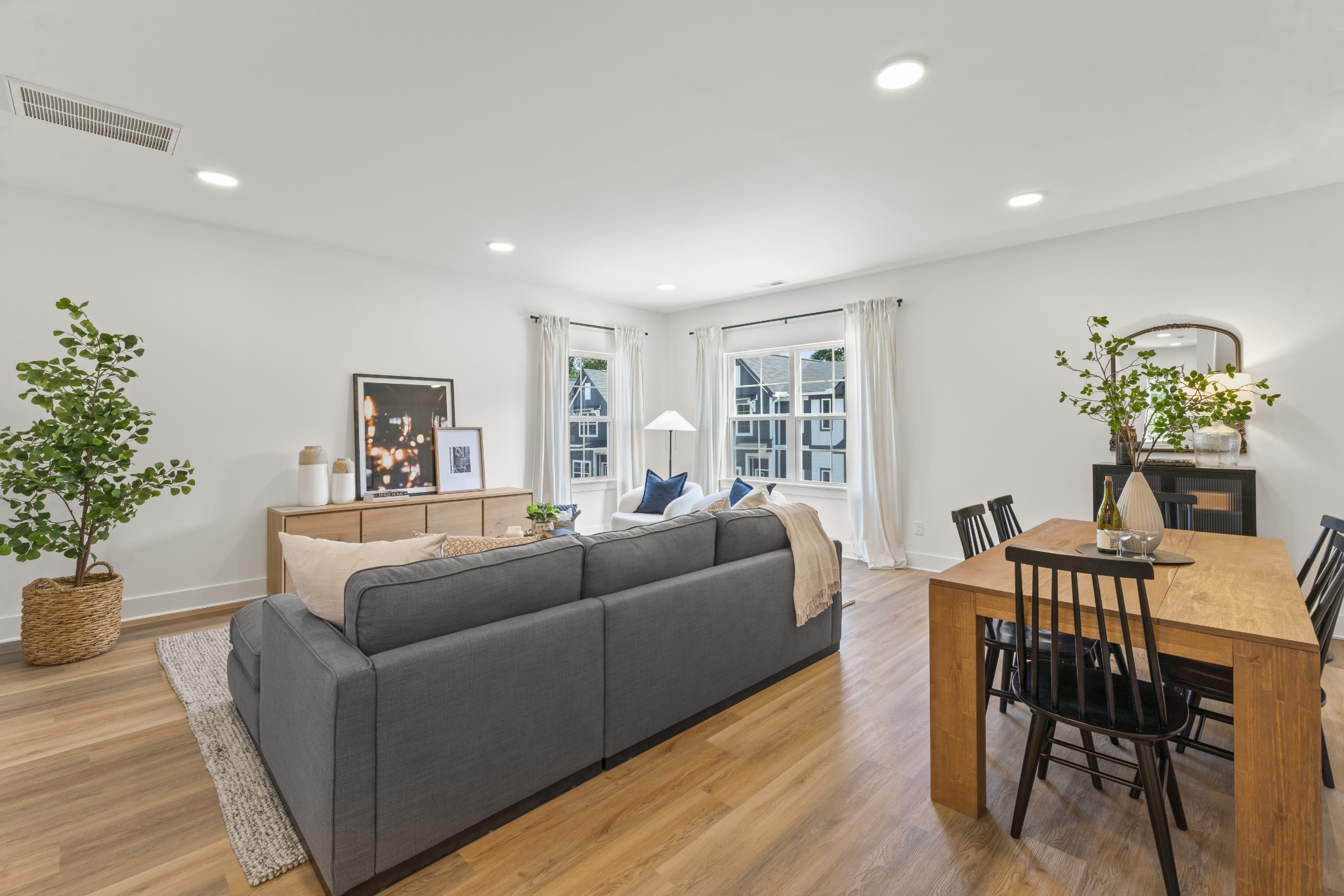 700 N Dupont Avenue #402 Madison TN 37115