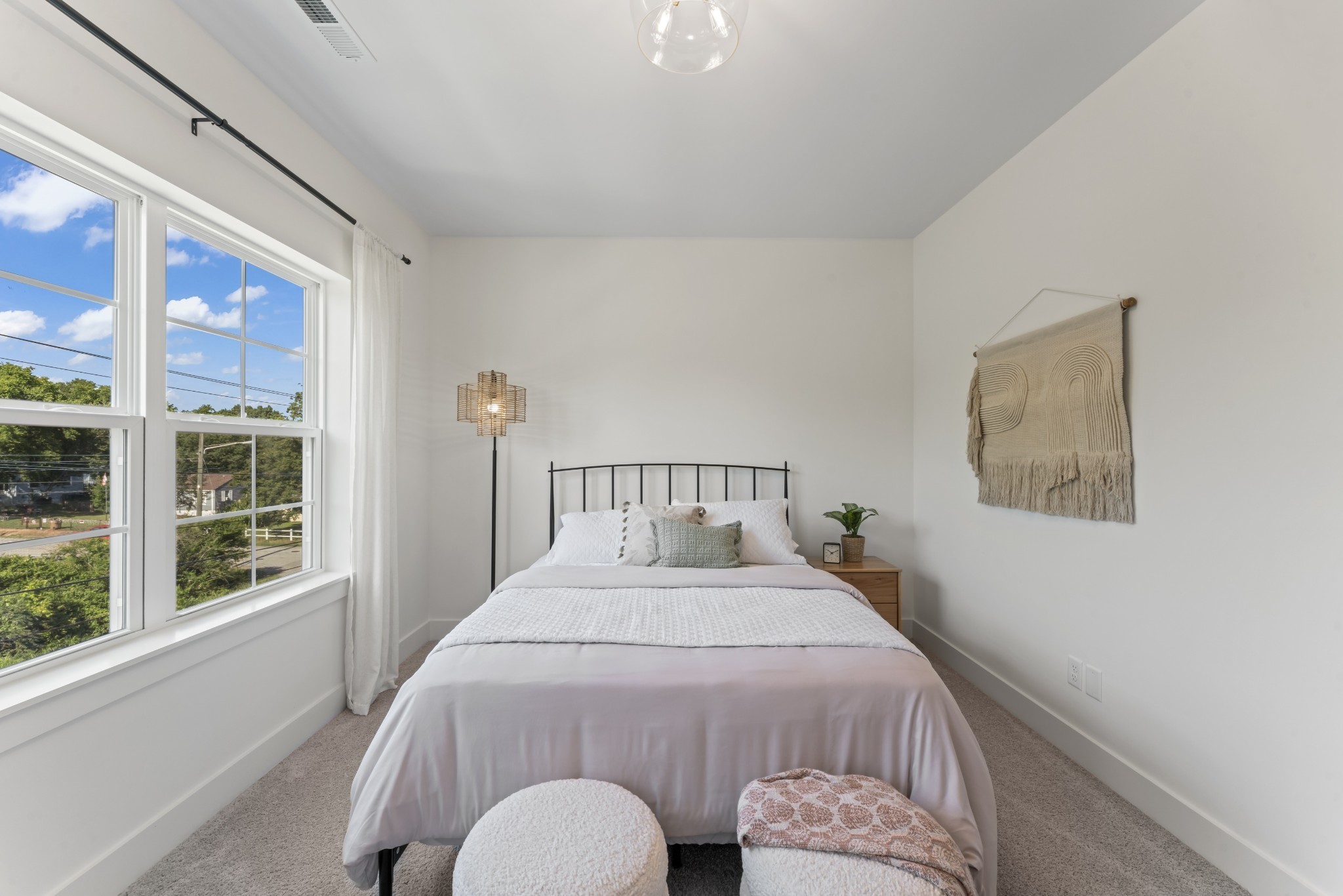 700 N Dupont Avenue #402 Madison TN 37115