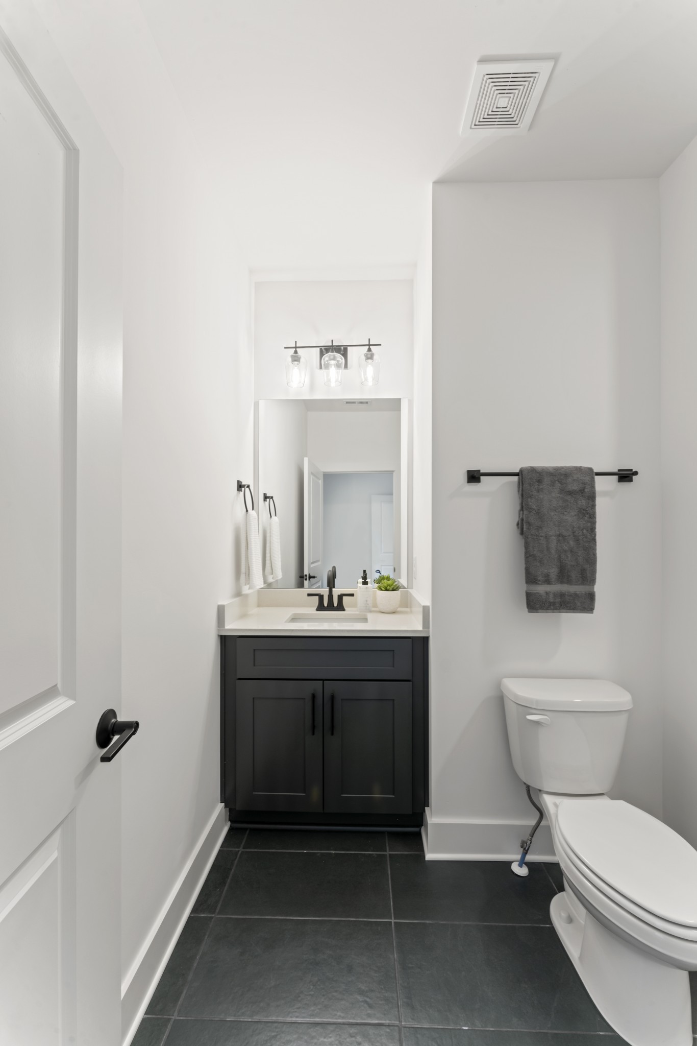 700 N Dupont Avenue #402 Madison TN 37115