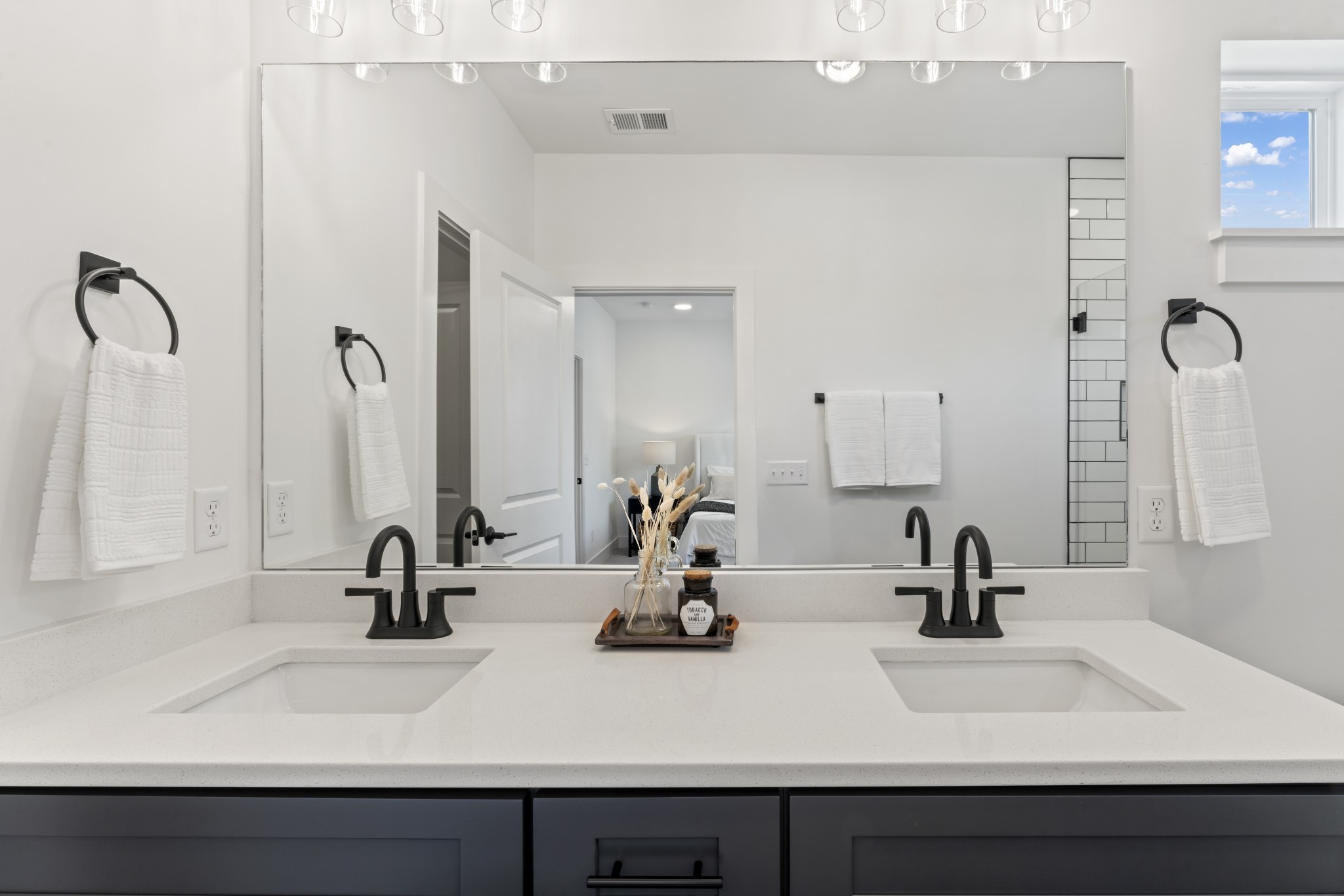 700 N Dupont Avenue #402 Madison TN 37115