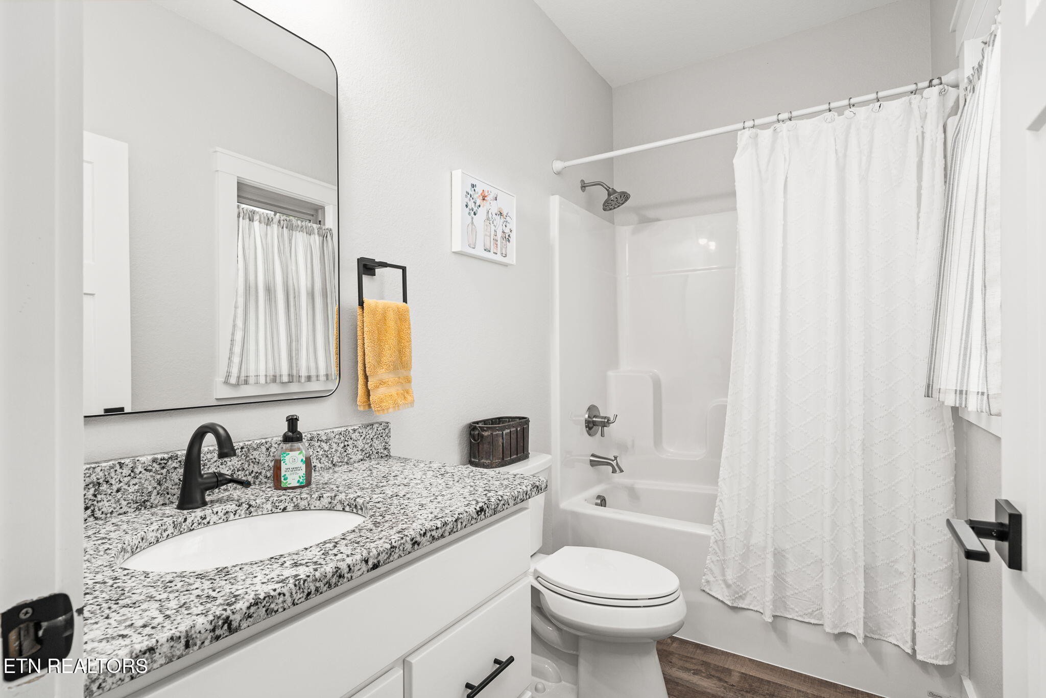 804 Linder Loop Crossville TN 38571