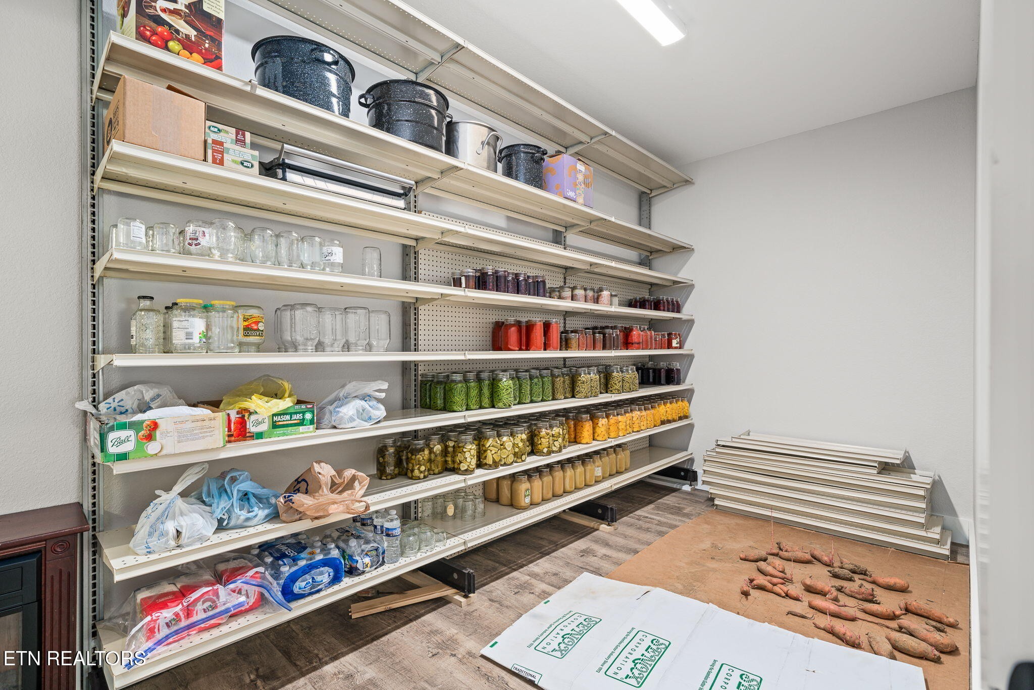 804 Linder Loop Crossville TN 38571