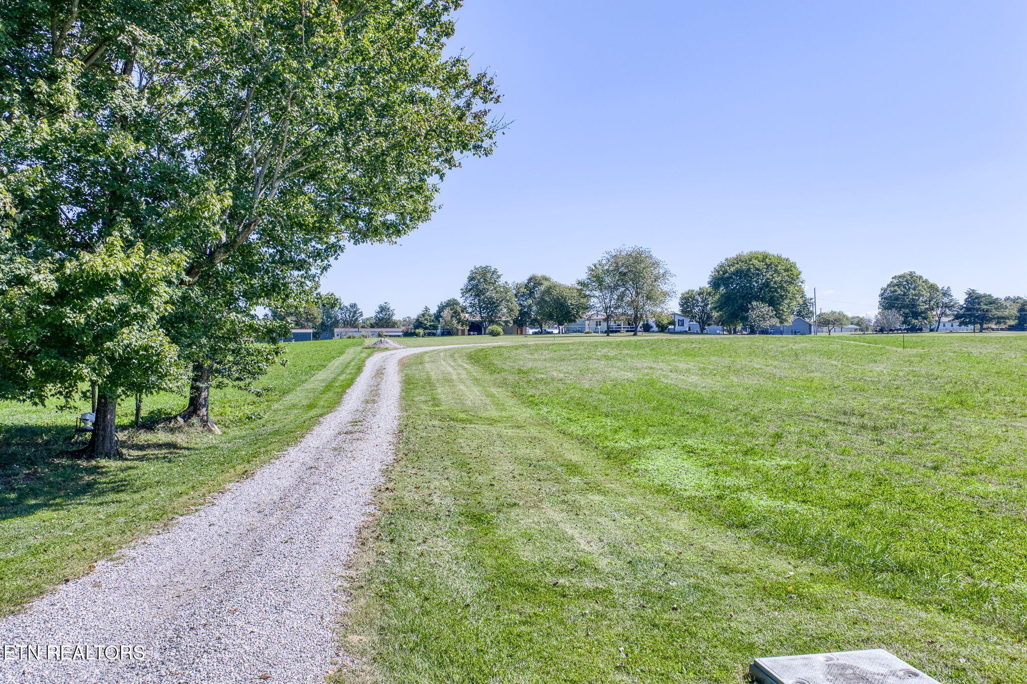 804 Linder Loop Crossville TN 38571