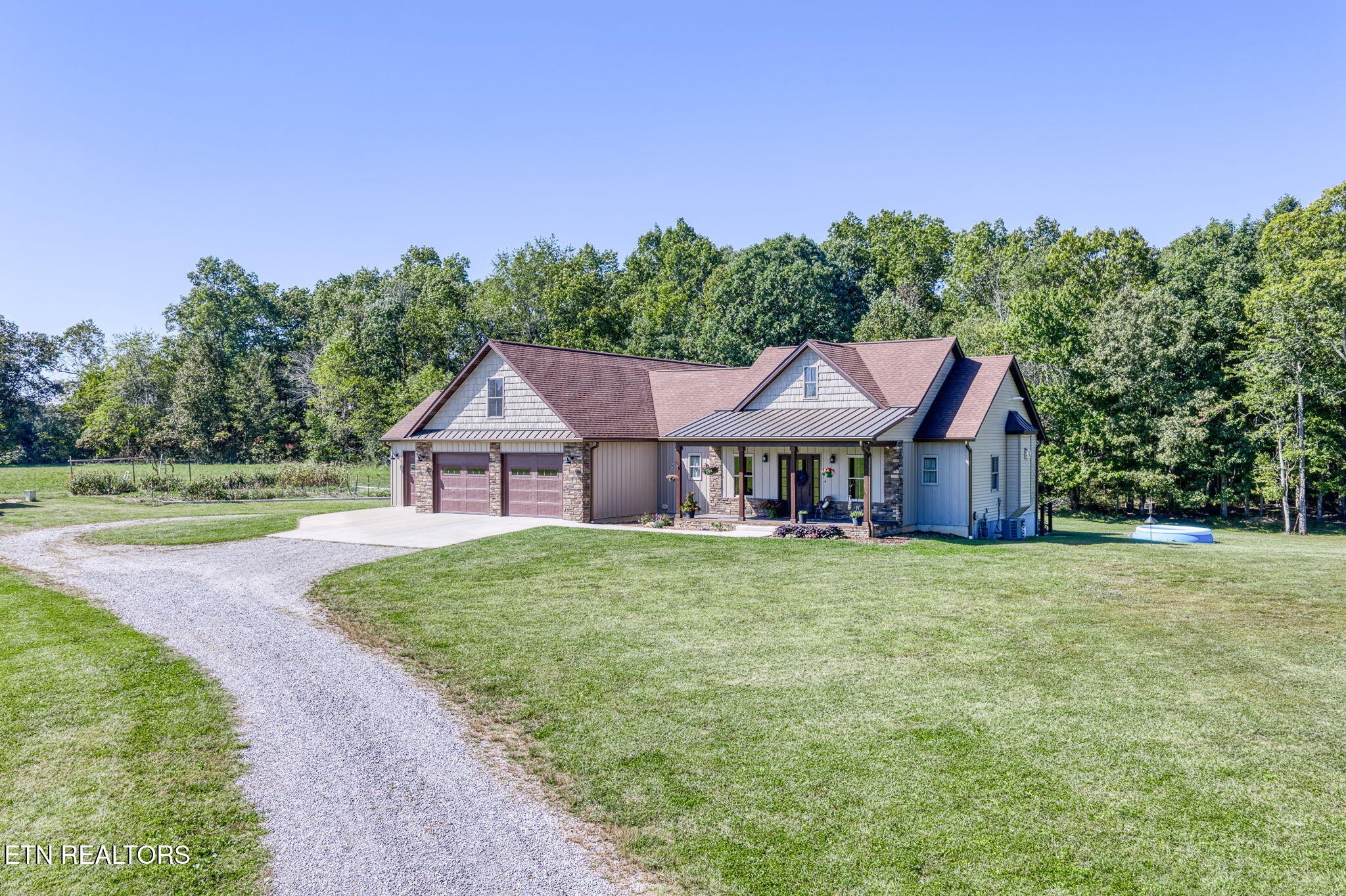 804 Linder Loop Crossville TN 38571