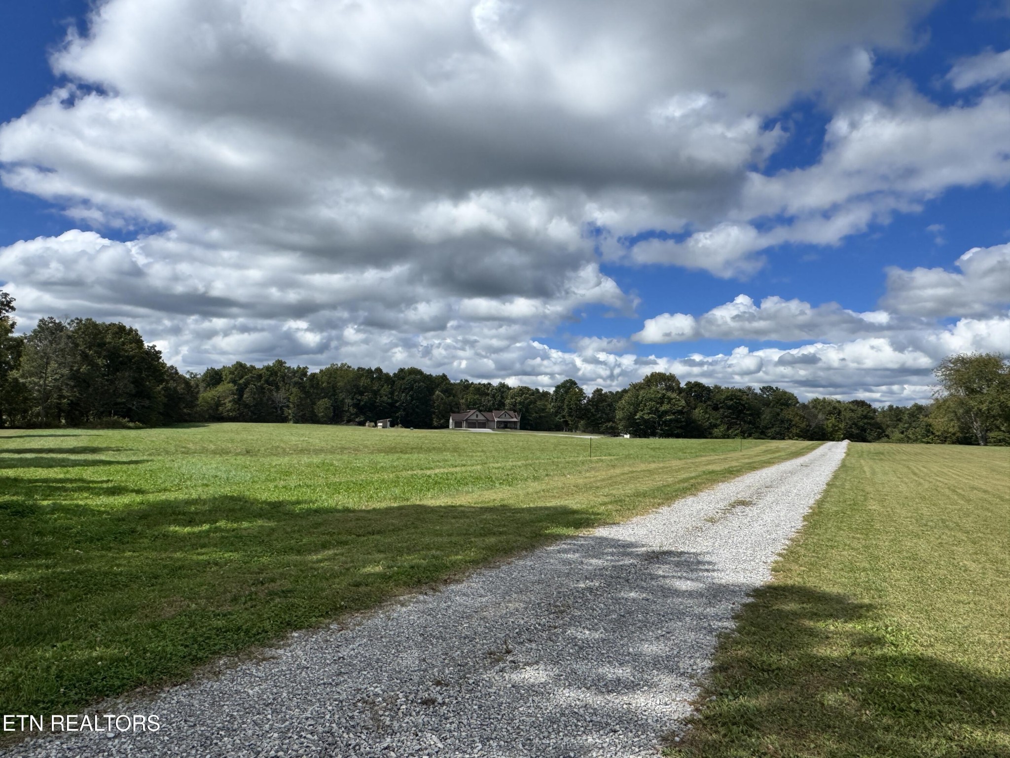 804 Linder Loop Crossville TN 38571