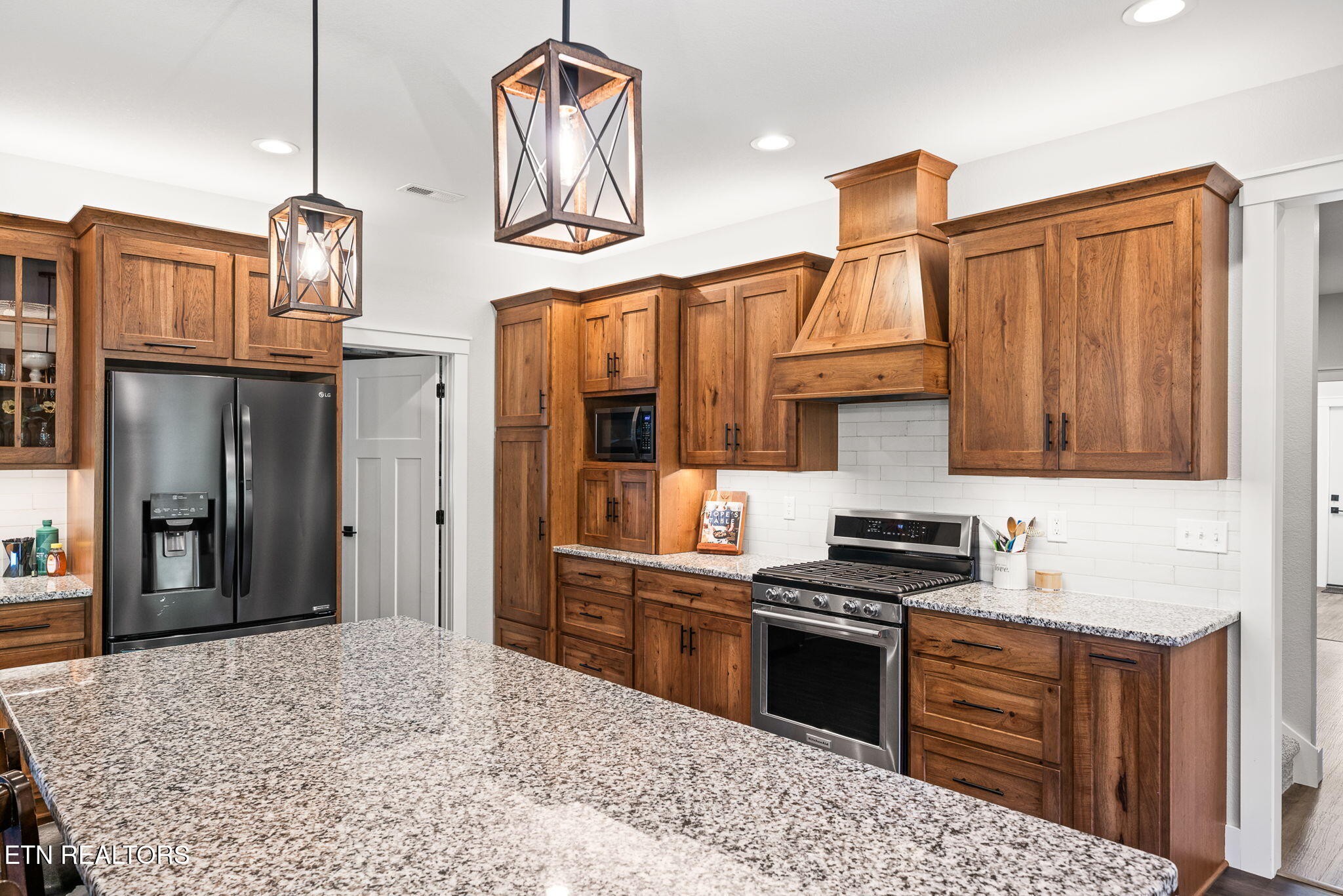 804 Linder Loop Crossville TN 38571