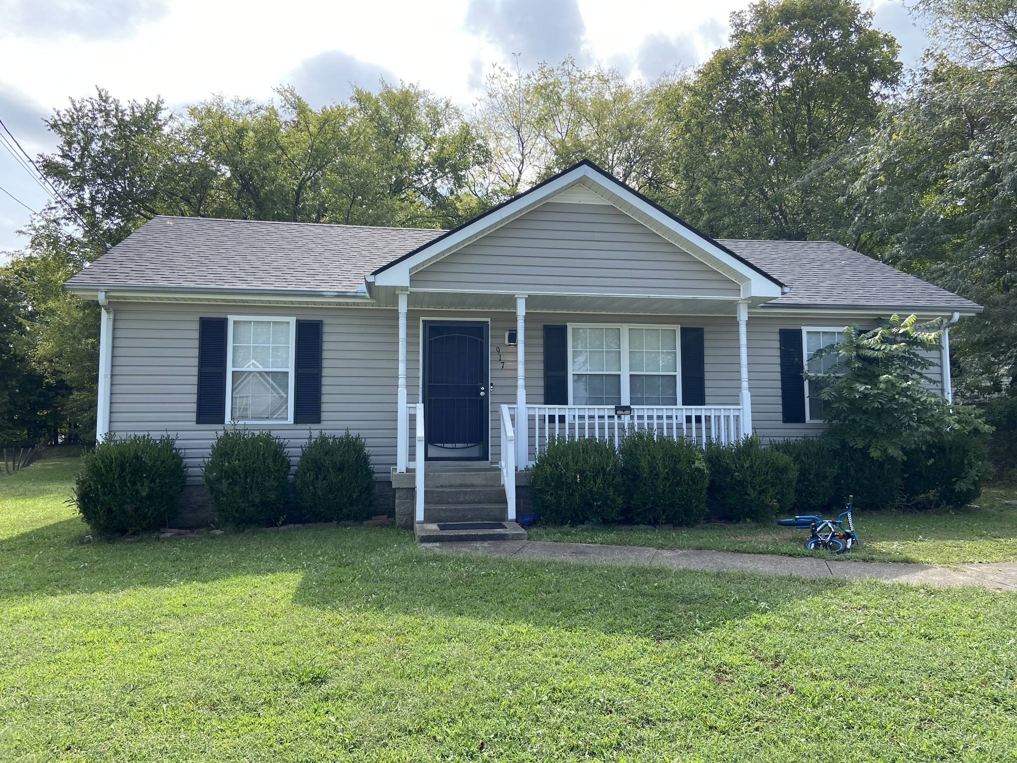 917 Crabapple Lane Clarksville TN 37040