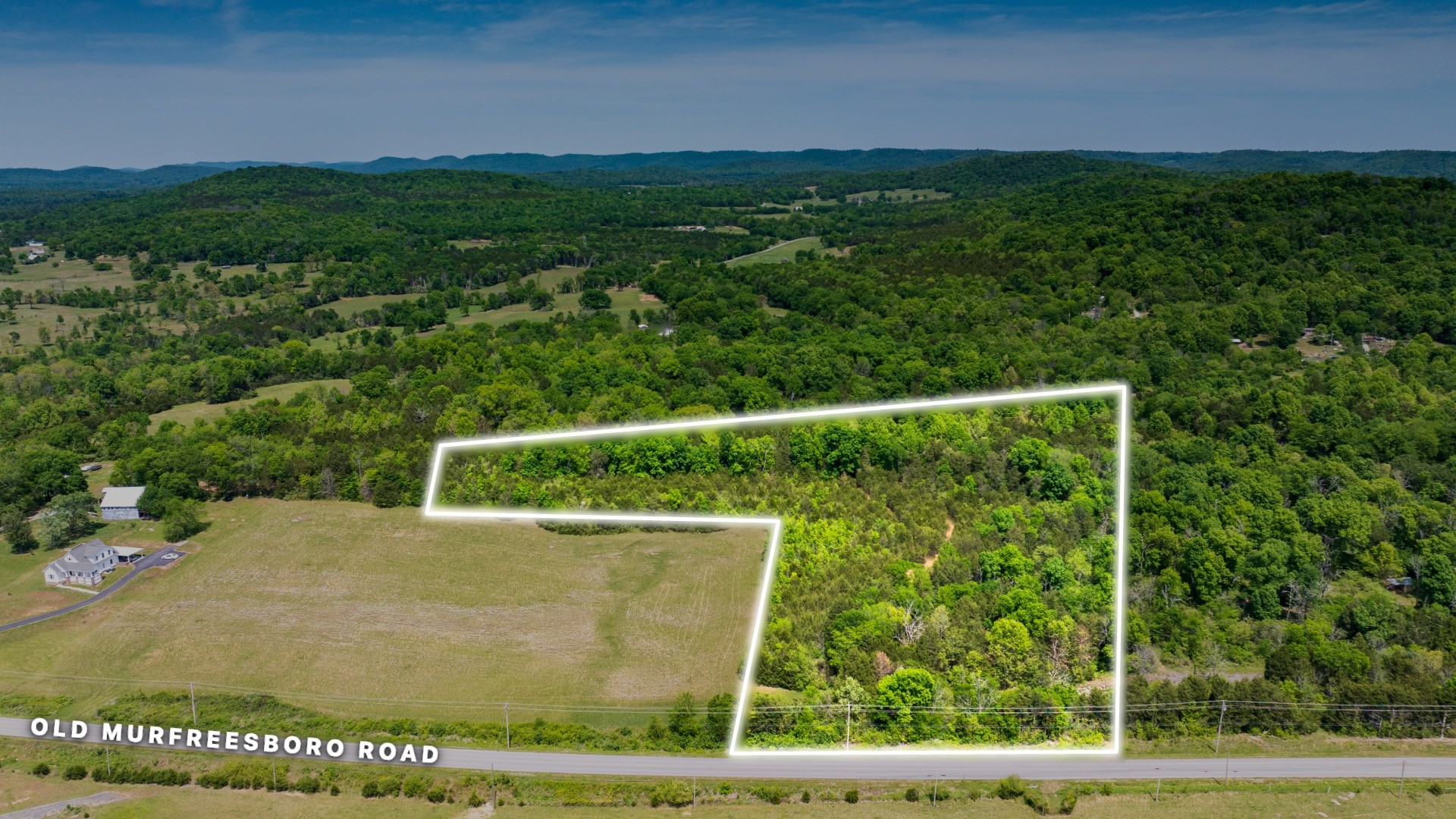 1 Murfreesboro Road Readyville TN 37149