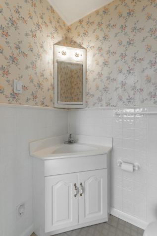 1048 Floyd Drive Chattanooga TN 37412