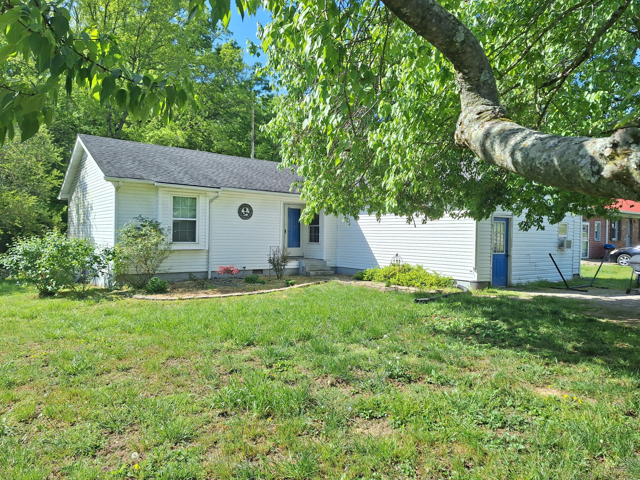 2079 Phillips Street Lewisburg TN 37091