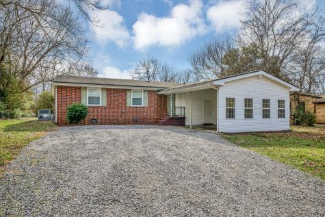 8 Gino Drive Clarksville TN 37042