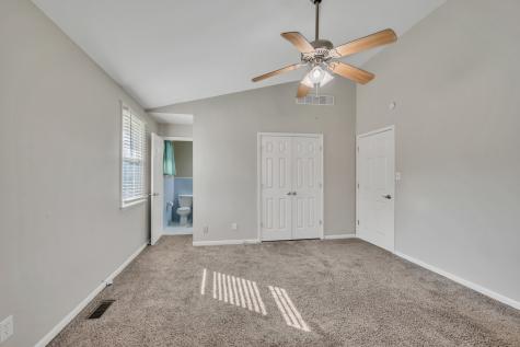 8 Gino Drive Clarksville TN 37042