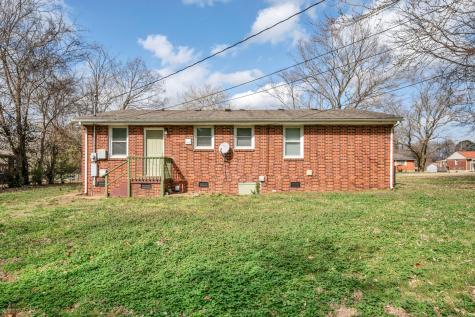 8 Gino Drive Clarksville TN 37042