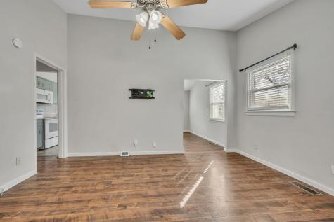 8 Gino Drive Clarksville TN 37042