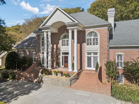 19 Park Meadows Nashville TN 37215