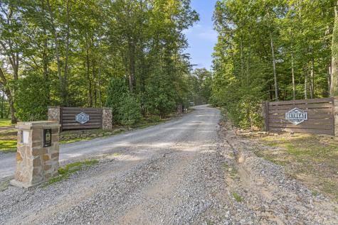 232 Waters Edge Way Tracy City TN 37387