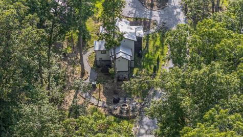 232 Waters Edge Way Tracy City TN 37387