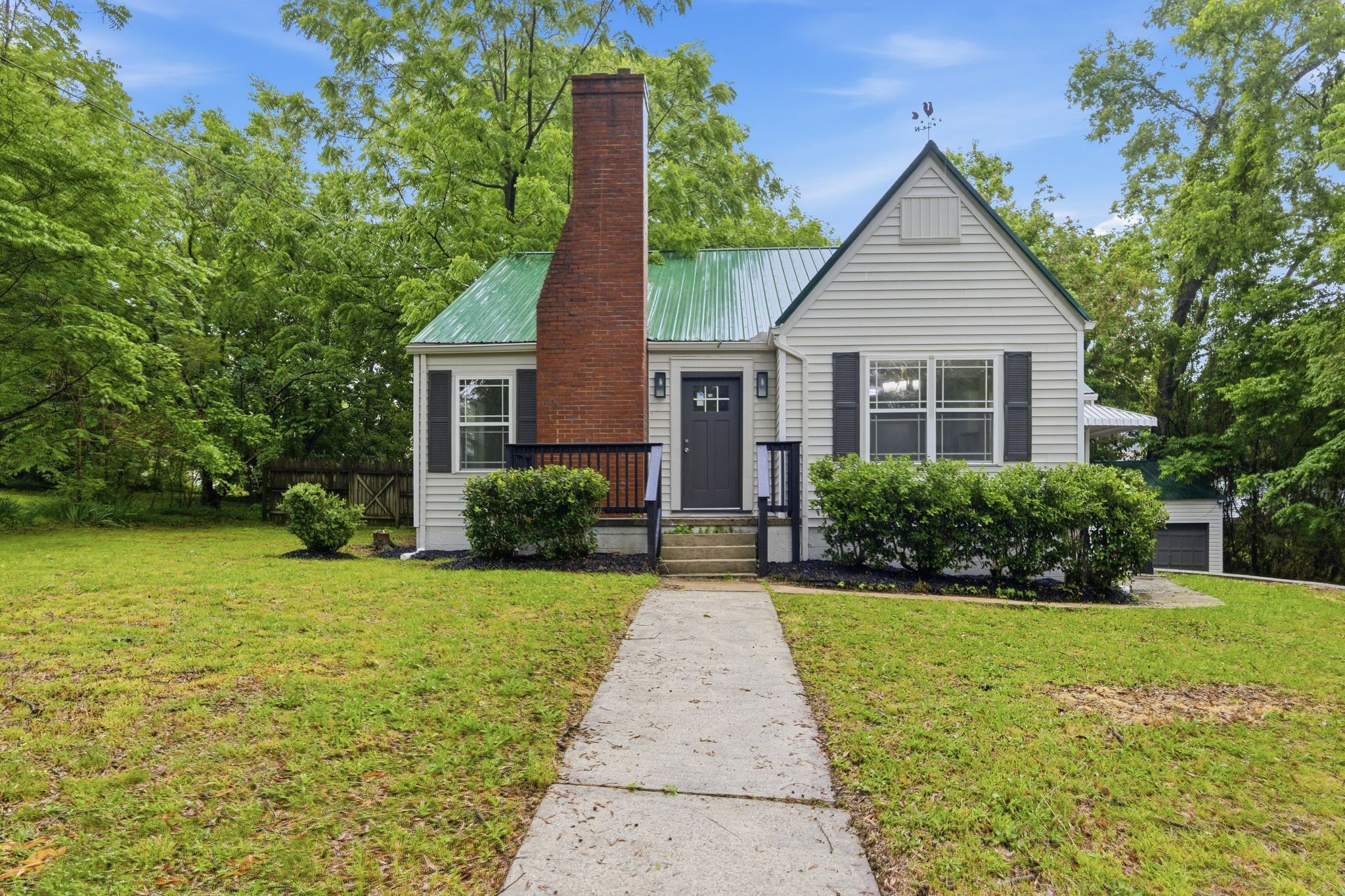 305 S Irwin Street Manchester TN 37355