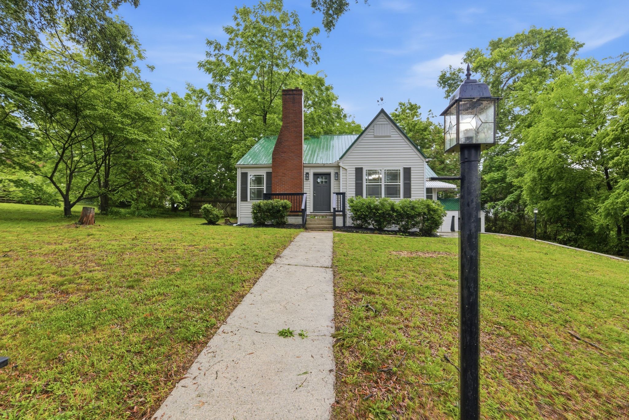 305 S Irwin Street Manchester TN 37355