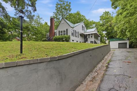 305 S Irwin Street Manchester TN 37355