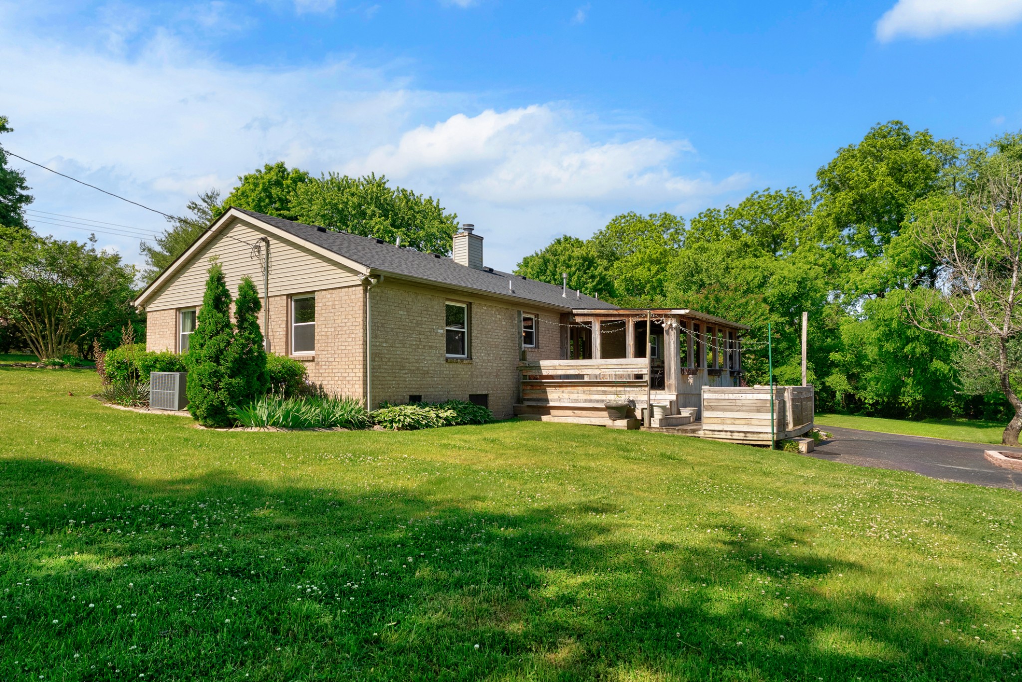 2740 Critz Lane Thompsons Station TN 37179