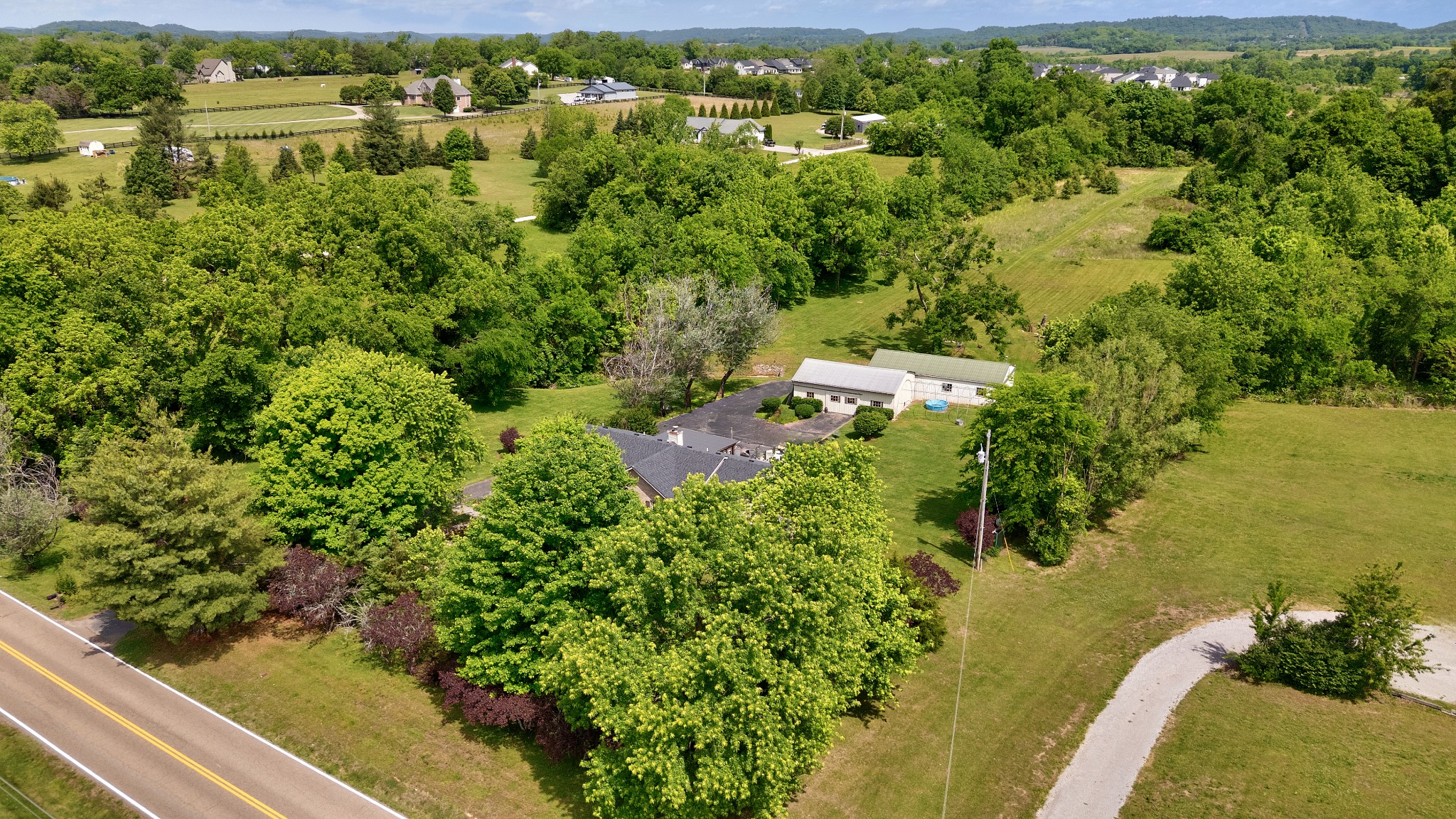 2740 Critz Lane Thompsons Station TN 37179