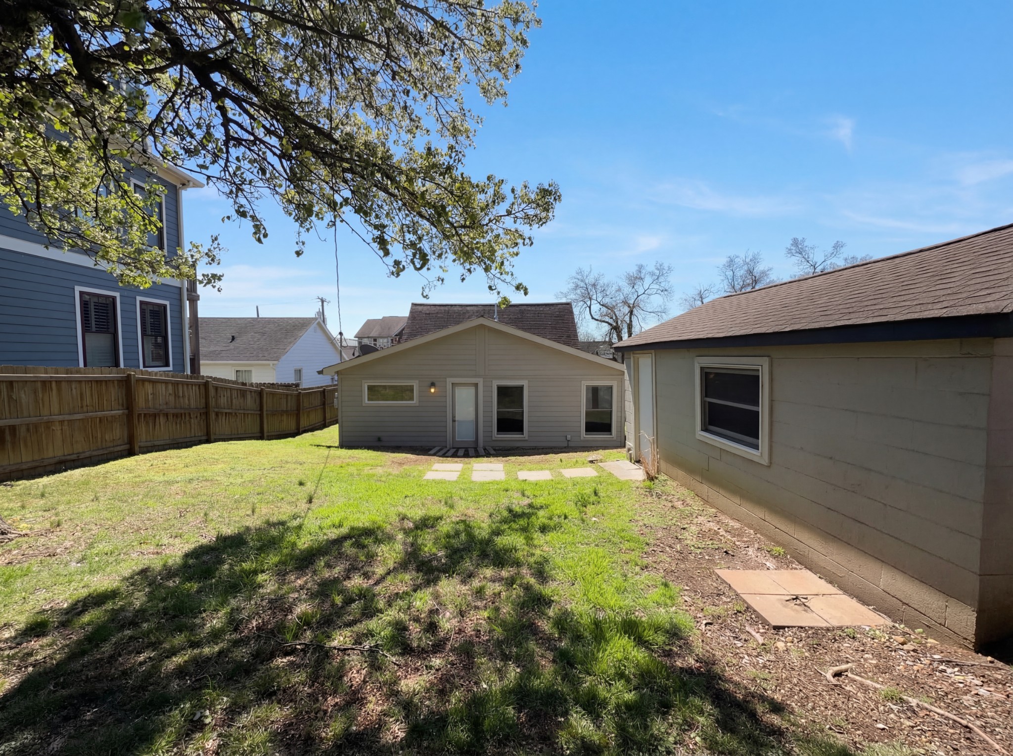 1067 Zophi Street Nashville TN 37216