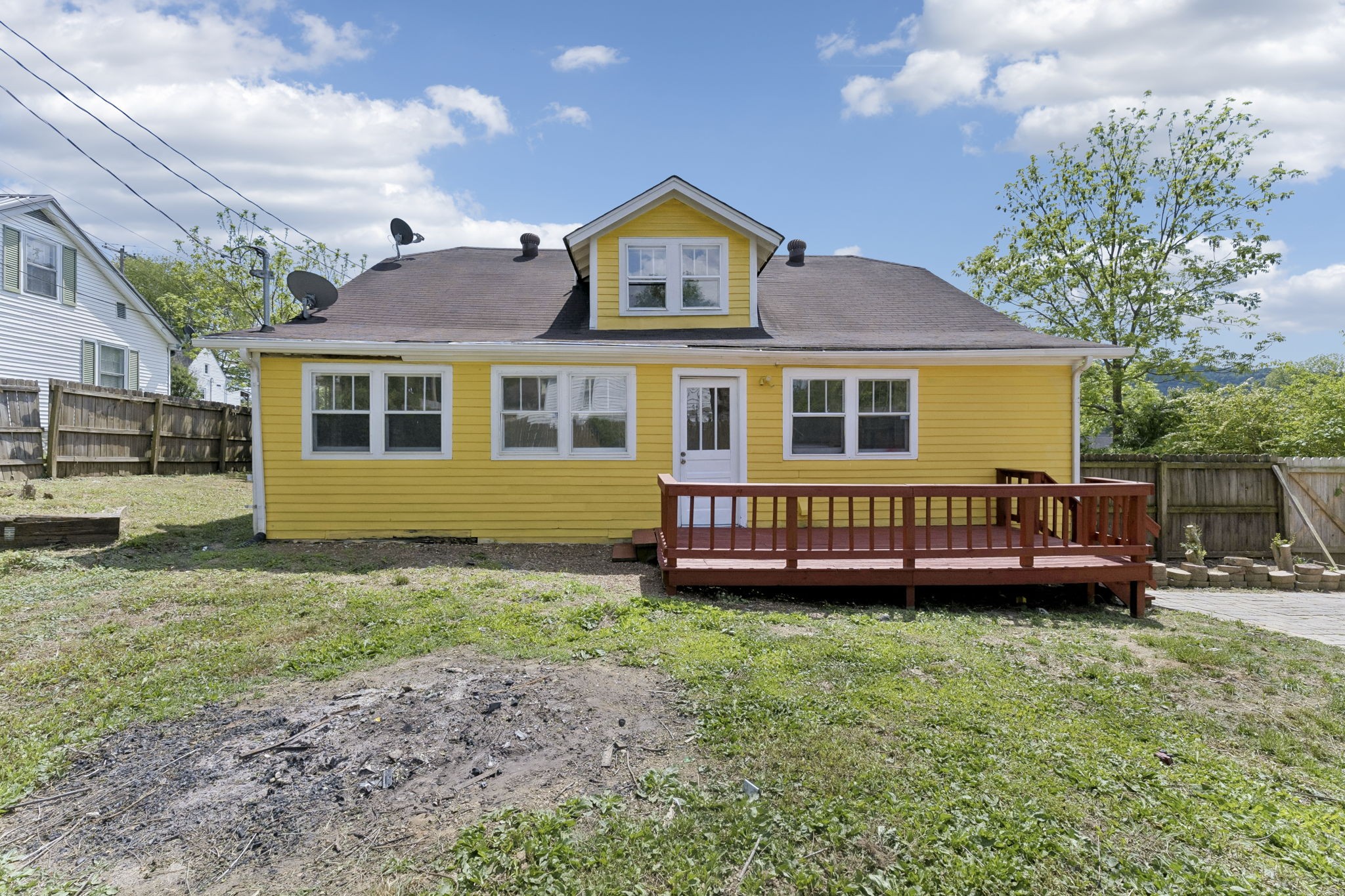 217 College Ave, E Carthage TN 37030