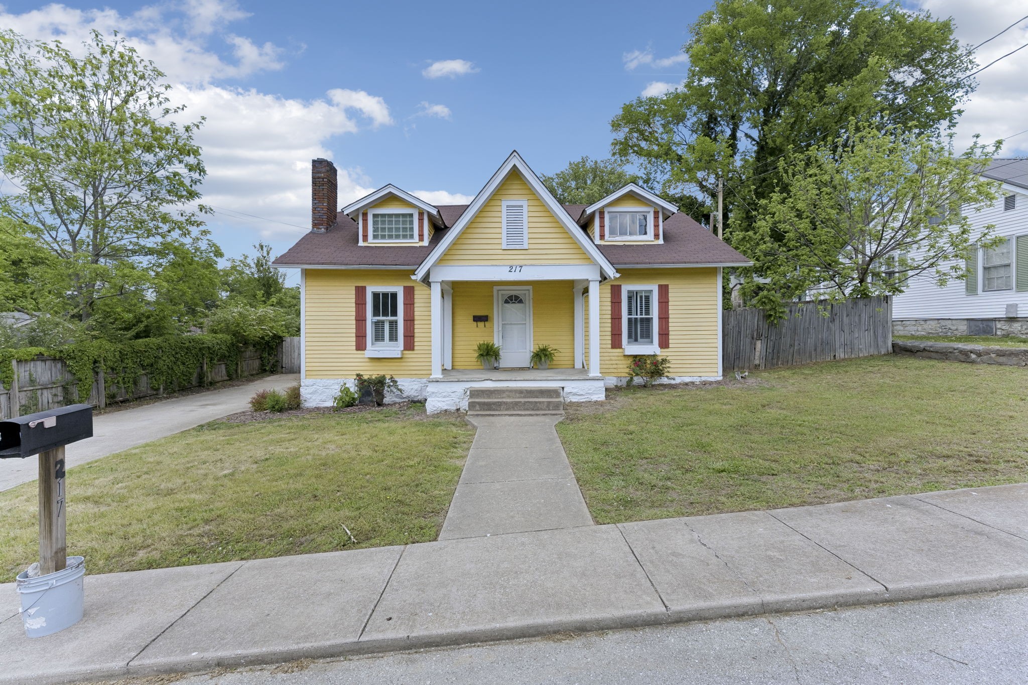 217 College Ave, E Carthage TN 37030
