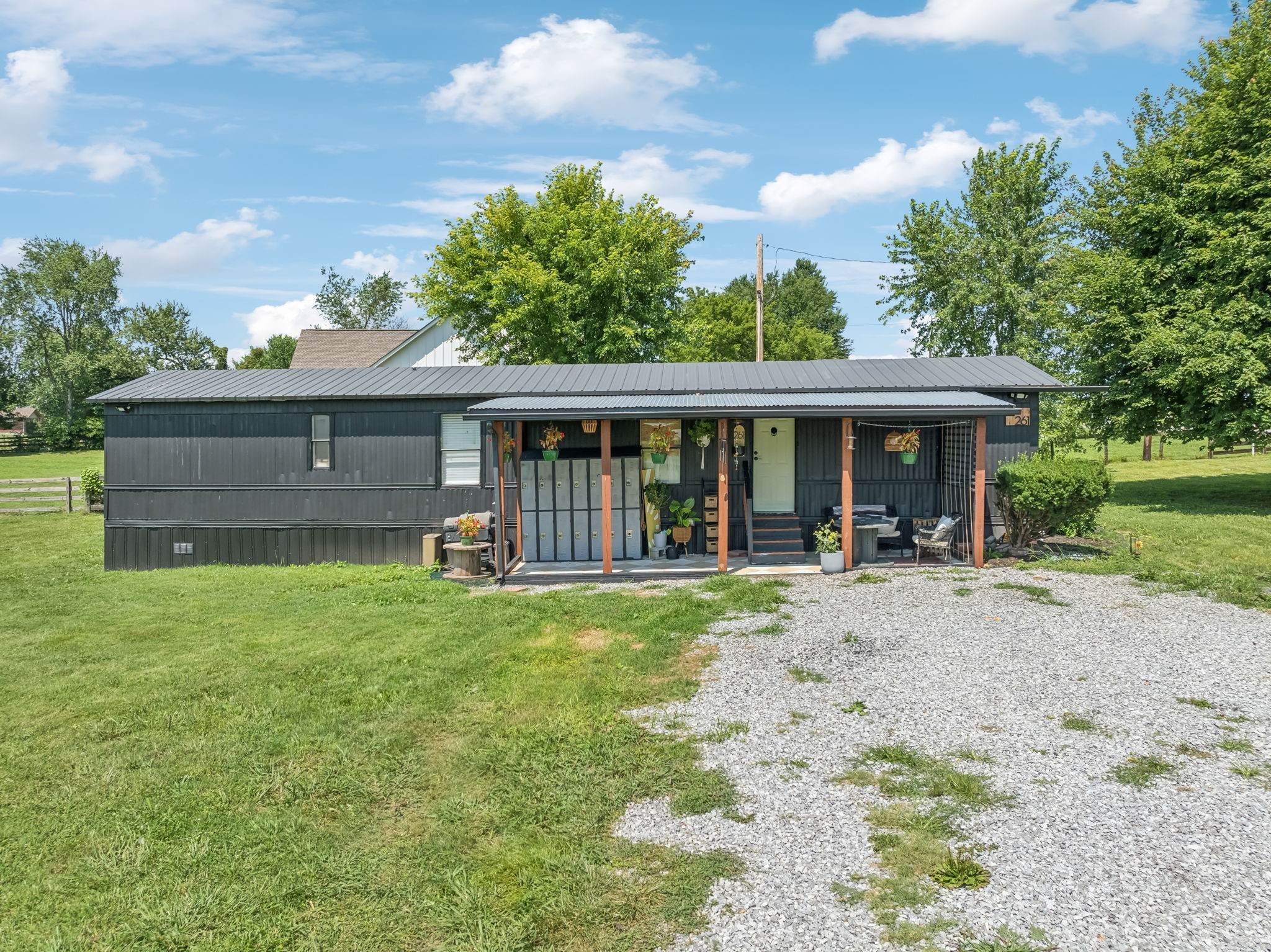 253 Halltown Road Cottontown TN 37048