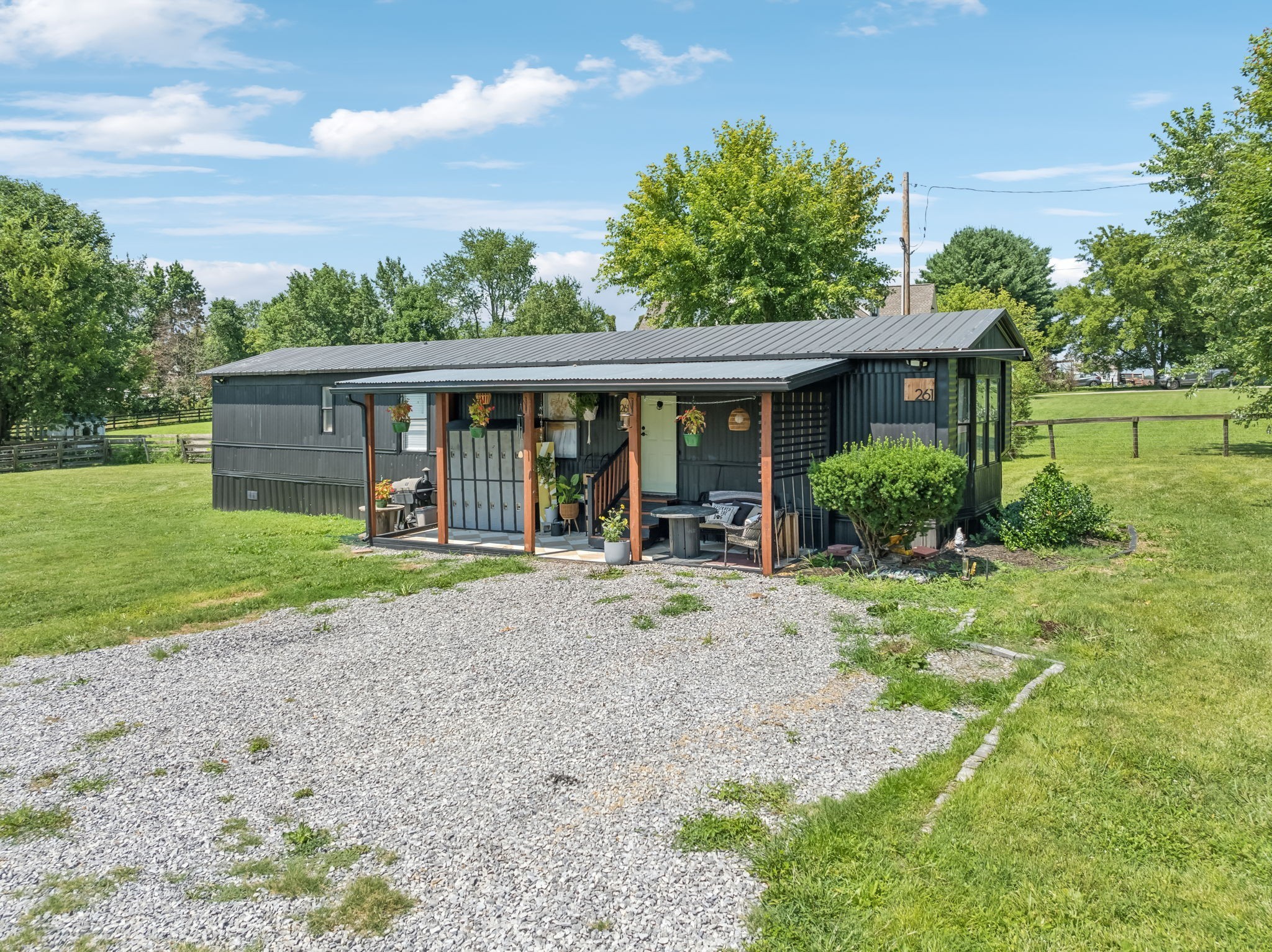 253 Halltown Road Cottontown TN 37048