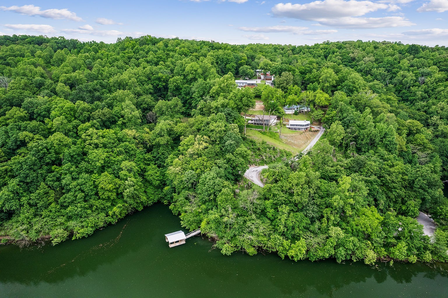 19 Summer Breeze Drive Smithville TN 37166