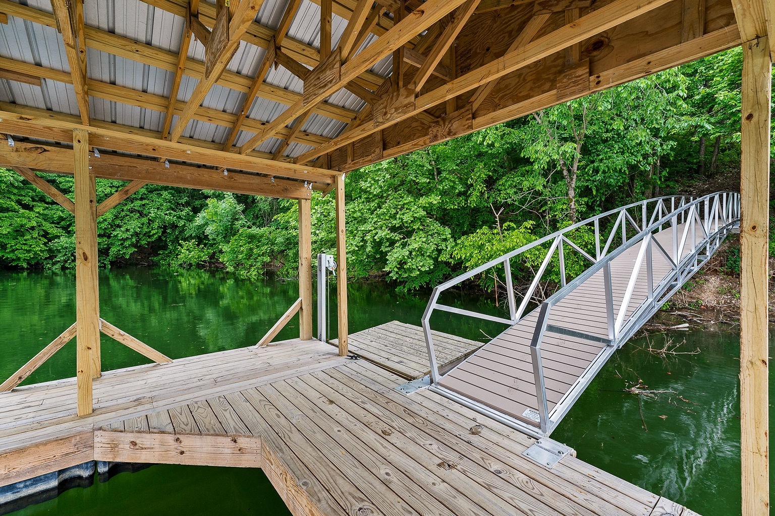 19 Summer Breeze Drive Smithville TN 37166