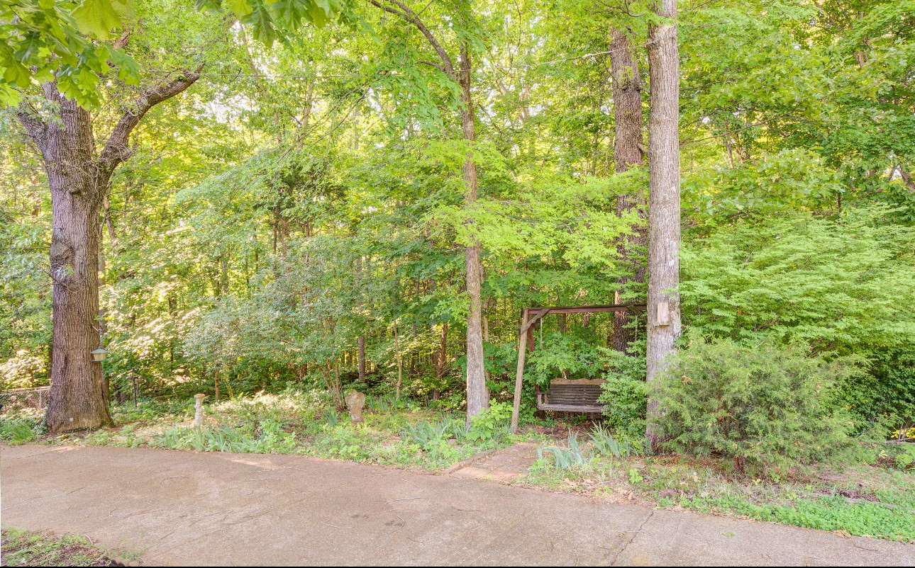 1030 Foxmoor Drive Clarksville TN 37042