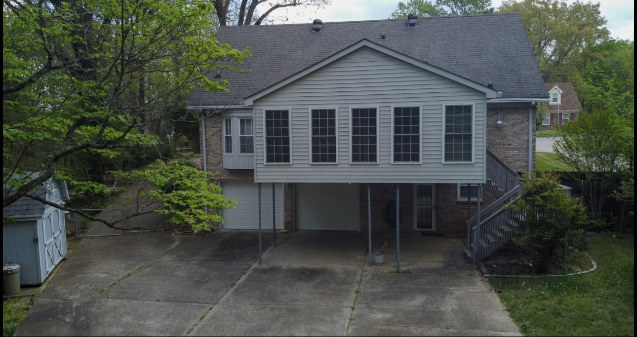 1030 Foxmoor Drive Clarksville TN 37042