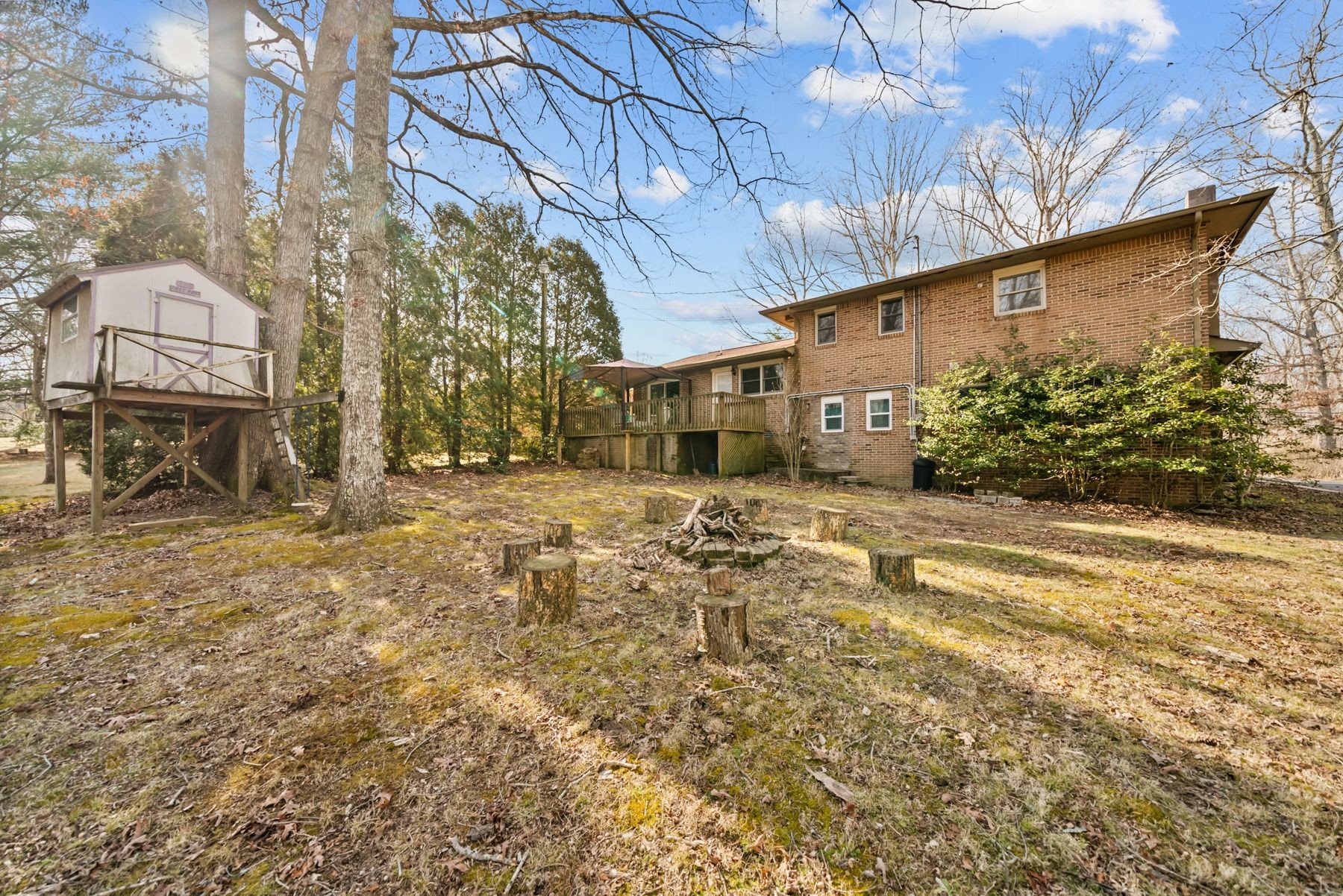 2275 Spruce Loop Crossville TN 38555